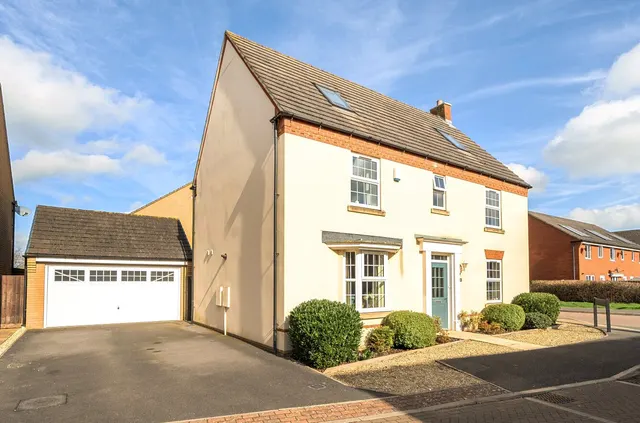Meredith Close, Creech St. Michael, Taunton, Somerset, TA3 5BF, photo 1
