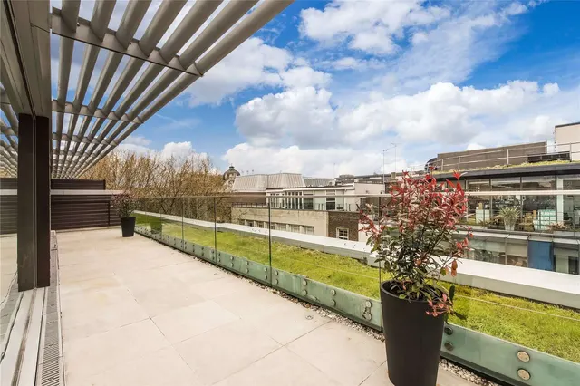 Photo 2 — Crabtree Place, London, W1T 2AT