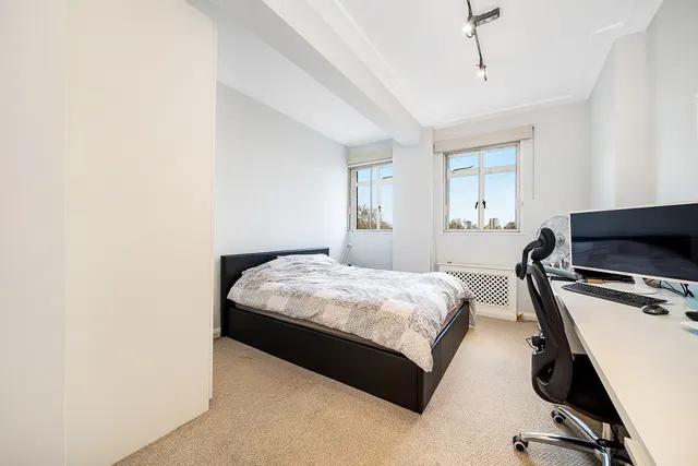 Whitelands House, London, SW3, photo 2