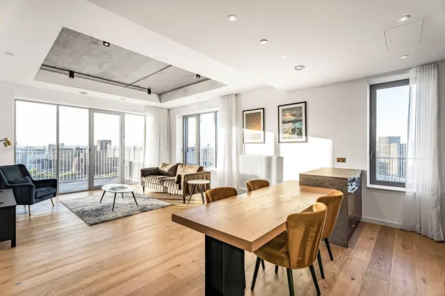 Orchard Place, London, E14, photo 3