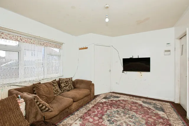 Cockayne Street South, Allenton, DE24, photo 2