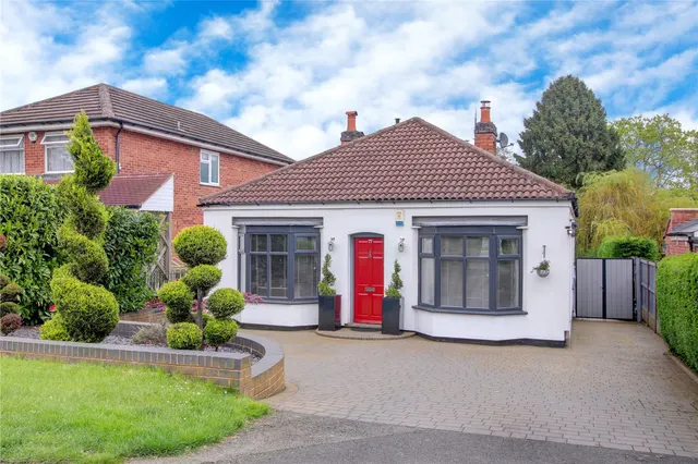 Rednal Hill Lane, Rednal, Birmingham, B45 9LJ, photo 1