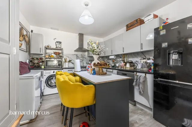 Geneva Road, Thornton Heath, CR7, photo 2