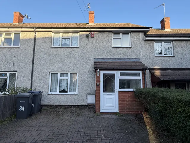 Longwood Road, Rednal, B45, photo 1