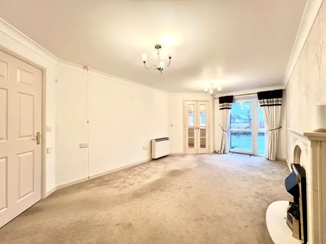 Penn Court, Calne, photo 3