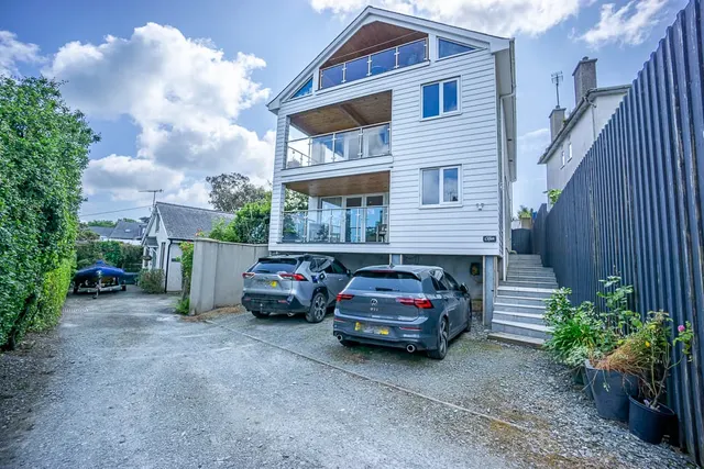 Photo 3 — Cilfan, Gwydryn Road, Abersoch, Pwllheli, Gwynedd, LL53 7EA