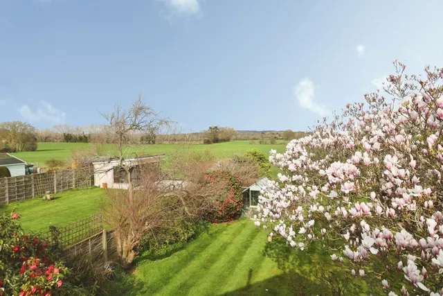 Barchester Way, Tonbridge, TN10, photo 3