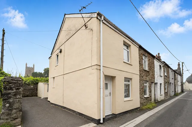 Valentine Row, Callington, PL17, photo 1