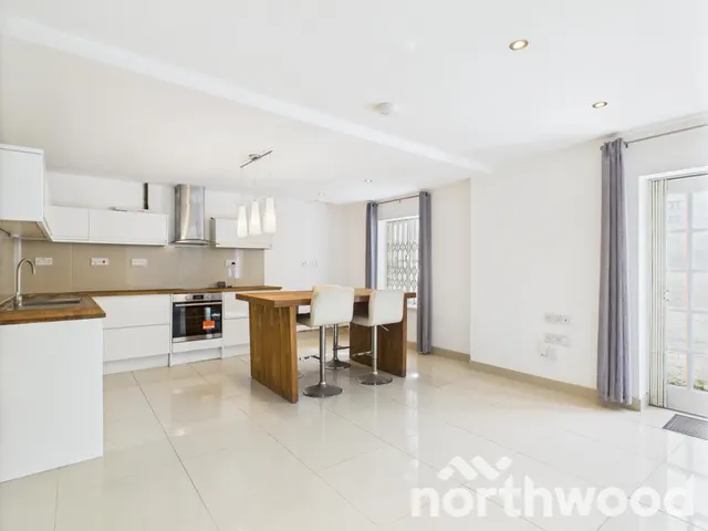 Sandgate High Street, Sandgate, CT20, photo 3