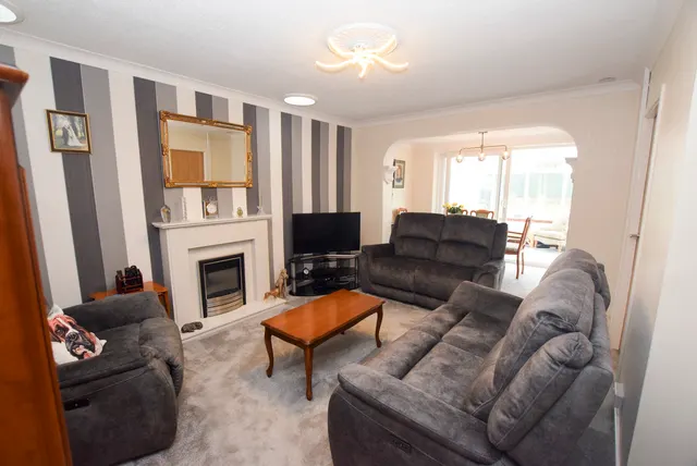 Holyhead Road, Wellington, TF1, photo 2