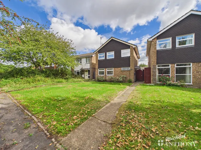 Cetus Crescent, Leighton Buzzard, LU7, photo 1