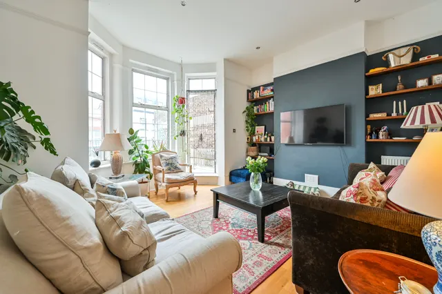 Flat 3, 166 Rye Lane, London, photo 1
