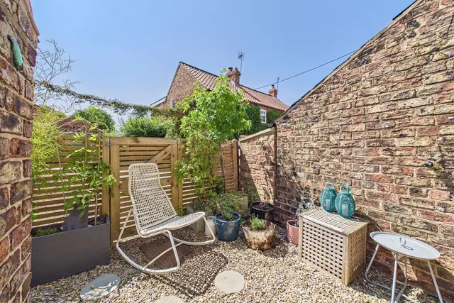 Marston Road, Tockwith, YO26, photo 3