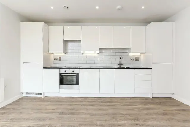 Beresford Street, SE18, photo 2
