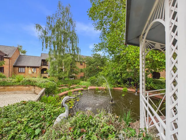 High Wycombe, Buckinghamshire, photo 1