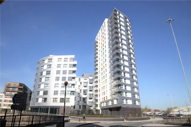 Photo 3 — Alfred Street, Reading, Berkshire, RG1