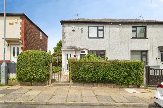 St Annes Drive, Denton, Manchester, M34, photo 1
