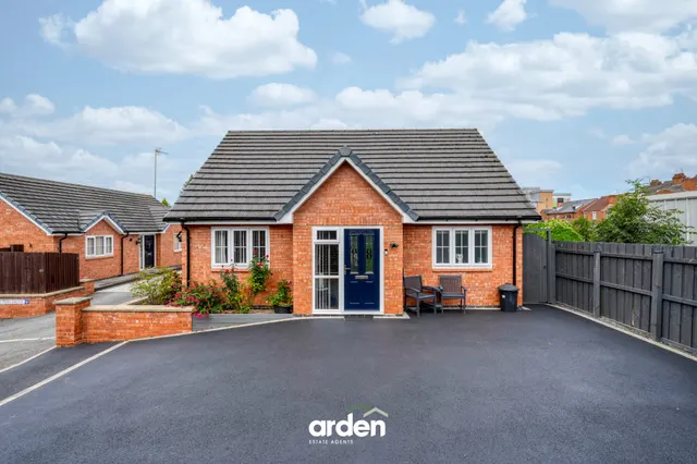 Fir Tree Drive, Redditch, B97, photo 1