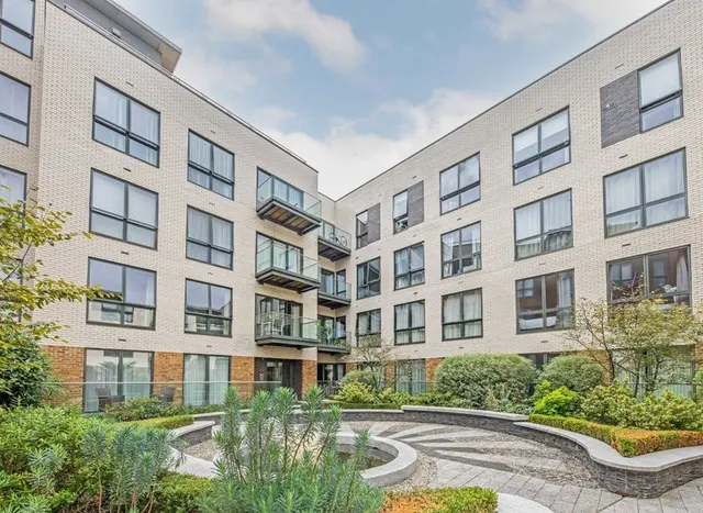 Brewery Lane, Twickenham, TW1, photo 1