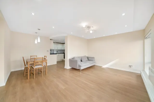 Harley Street, W1G, photo 3