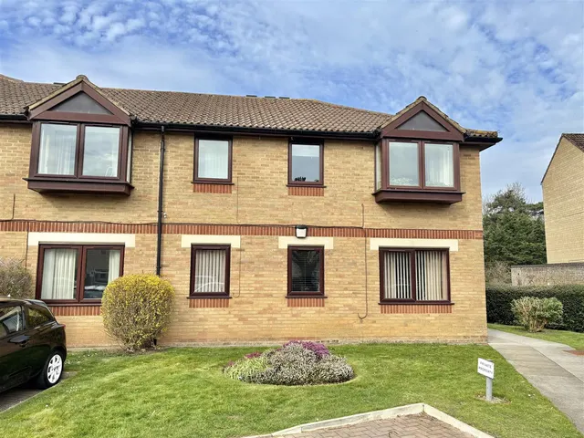 Charter Road, Chippenham, photo 1