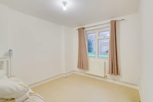2 bedroom flat, Beulah Crescent, Thornton Heath, CR7
