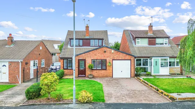 Scarisbrick Road, Rainford, St. Helens, WA11 8JL, photo 1
