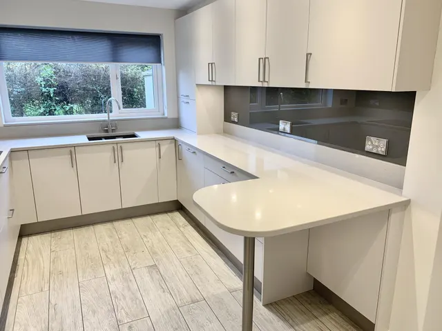 Park Lane Mews, Roundhay Park Lane, LS17, photo 3