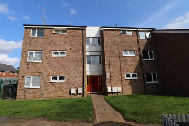 Greatmeadow, Blackthorn, Northampton, NN3, photo 1