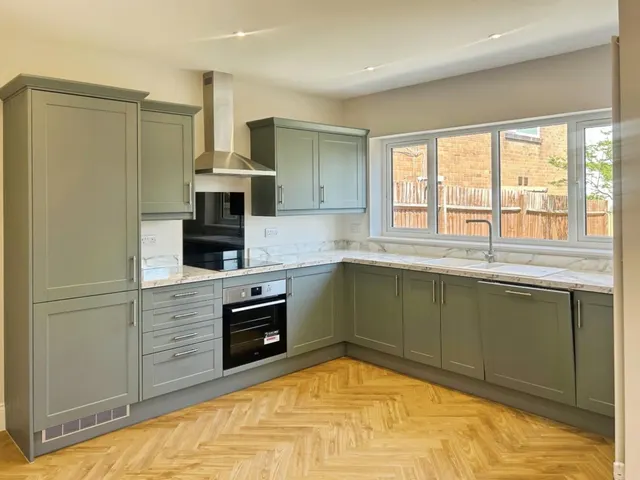 Fentham Road, Hampton-In-Arden, B92, photo 2