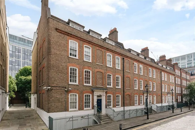 Folgate Street, Spitalfields, London, E1 6UJ, photo 1