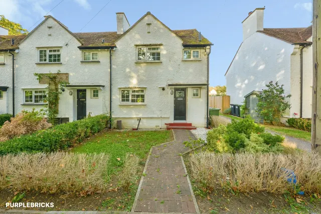 Avon Chase, Henlow, SG16, photo 1