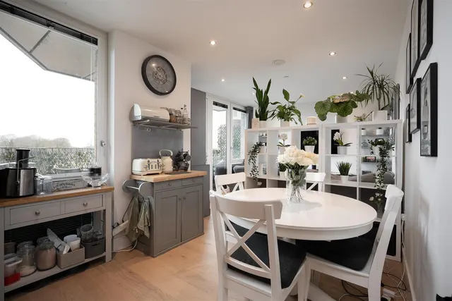 Garnet Place, West Drayton, UB7, photo 3
