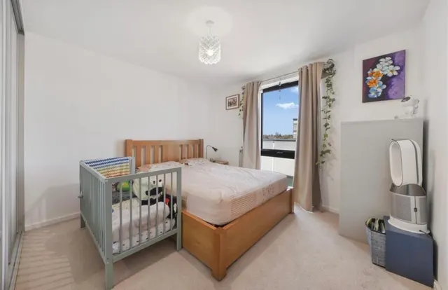 Photo 2 — 58 Williams Way, Wembley