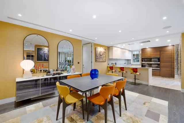 Ingestre Place, London, W1F, photo 1