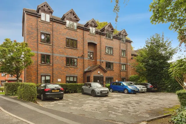 2 bedroom flat — Evans Close, Didsbury, Manchester, Greater Manchester, M20