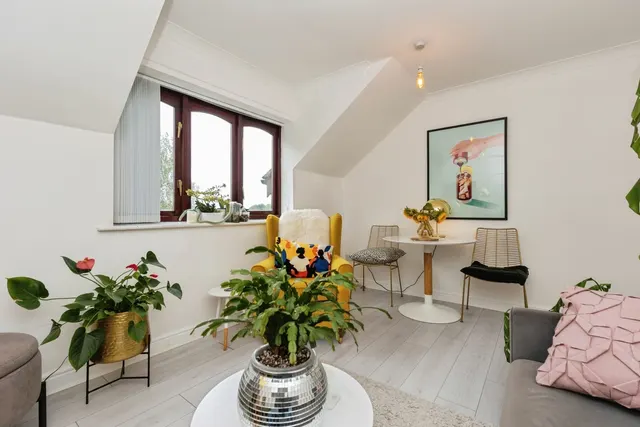 Photo 3 — Evans Close, Didsbury, Manchester, Greater Manchester, M20