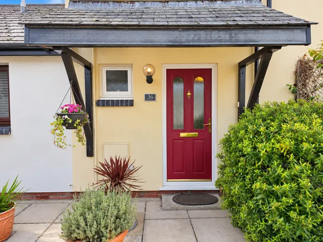 Ashton Crescent, Braunton, EX33, photo 2