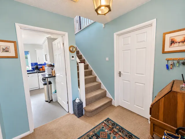 Ashton Crescent, Braunton, EX33, photo 3