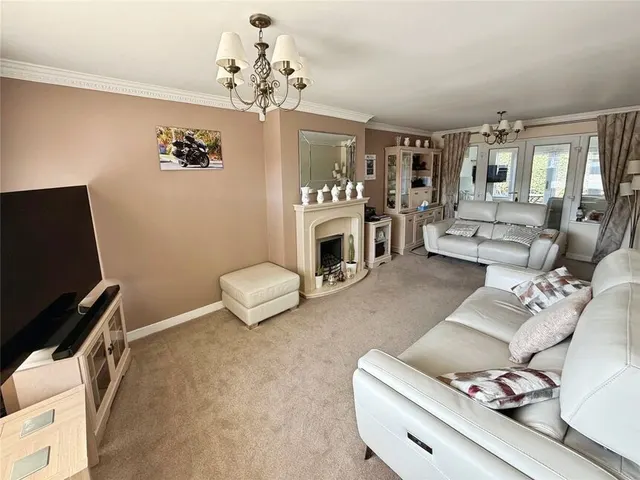 Photo 2 — Whiphill Lane, Armthorpe, South Yorkshire, DN3