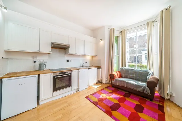 Adelaide Grove, W12, photo 2