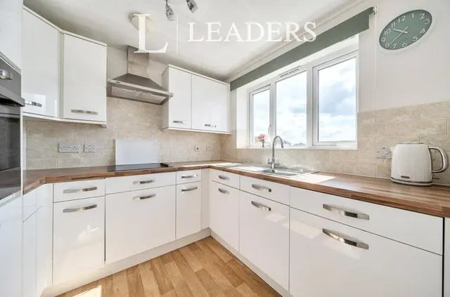 Bradford Street, Tonbridge, TN9, photo 1
