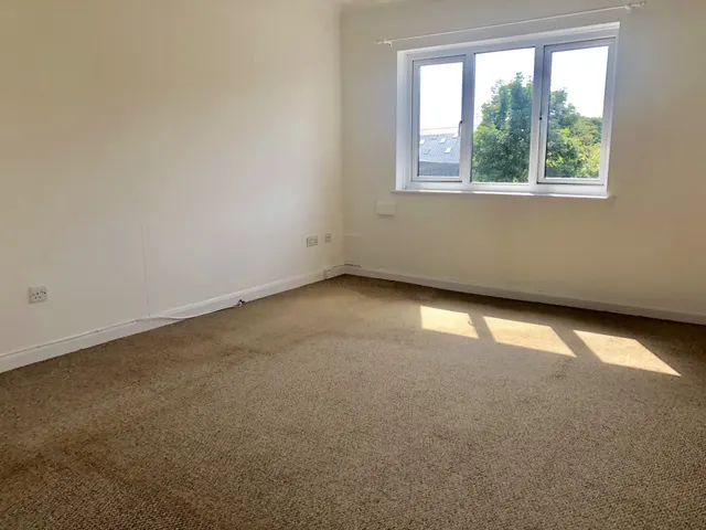 St Michaels Close, Mount Wise Zero Deposit Guarantee Available, PL1, photo 3