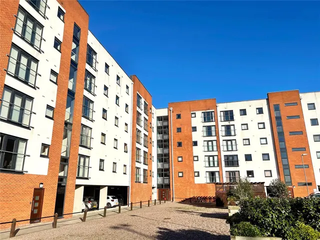 Ladywell Point, Pilgrims Way, Salford, M50 1AW, photo 1