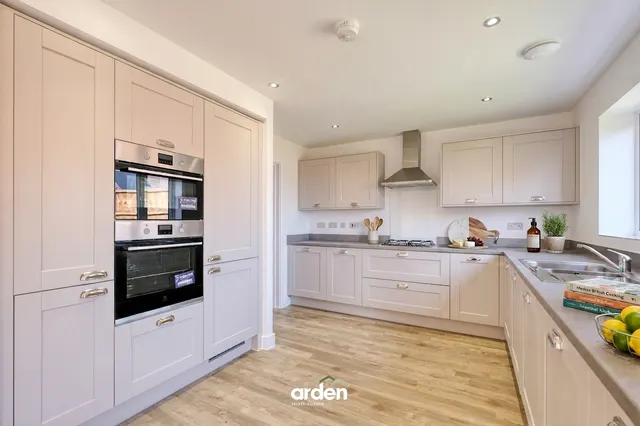 Whitford Road, Bromsgrove, B61, photo 3