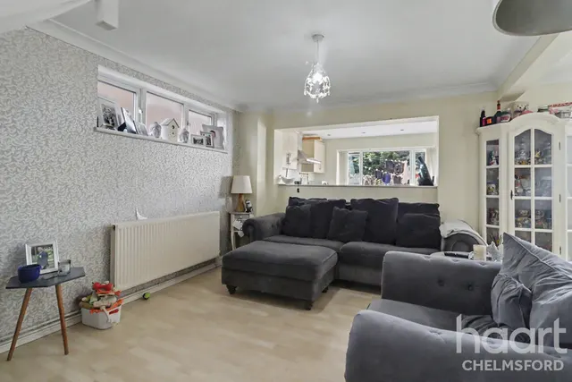 Daffodil Way, Chelmsford, CM1, photo 2