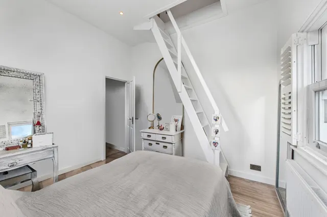 Sheen Lane, East Sheen, SW14, photo 3