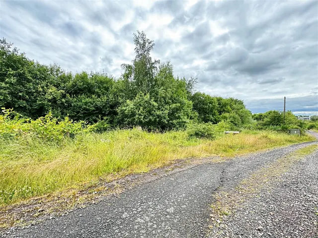 Photo 2 — Newton Farm Road, Cambuslang, G72 7UJ