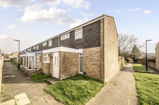 Guernsey Close, Southampton, SO16, photo 1