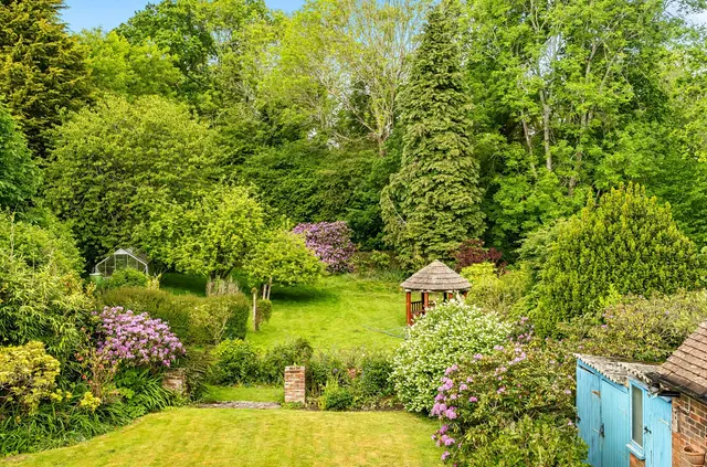 Brook Street, Cuckfield, RH17, photo 2